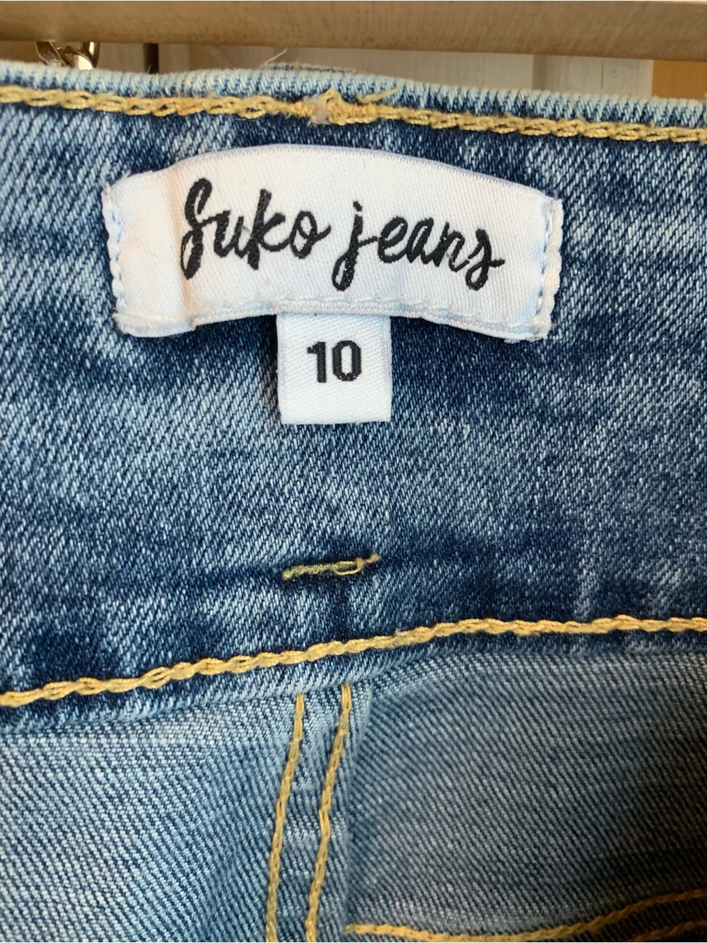 High-Rise Light Wash Wide Leg Jeans - Picture 6 of 7
